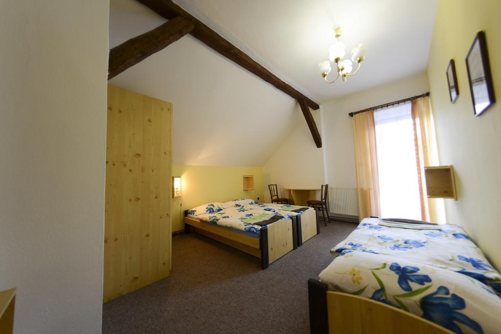 Penzion Ve Dvorku Český Krumlov Zimmer foto